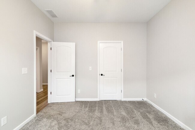 Building Photo - New home for rent!