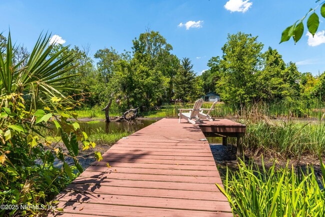 Building Photo - 4227 Woodmere St