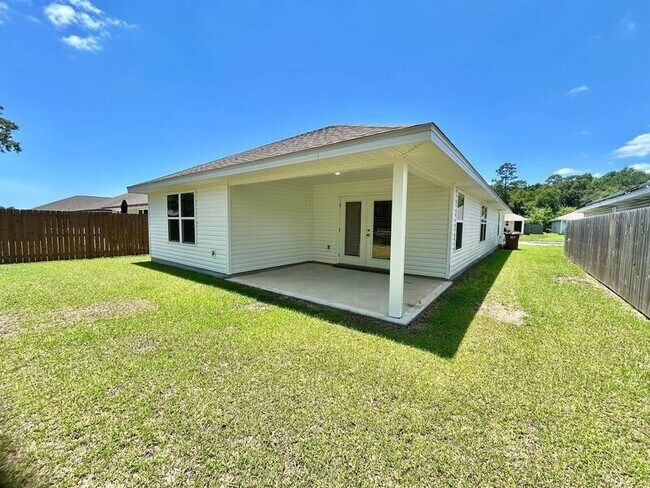 Building Photo - 5386 Peach Dr