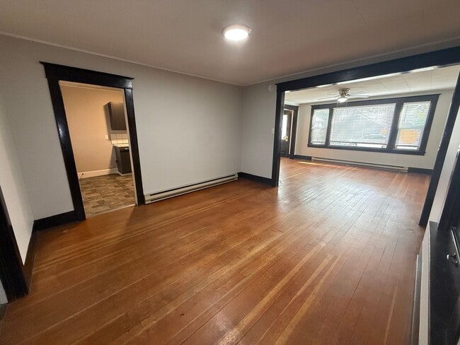 Interior Photo - Welcome to Albina Apartments!