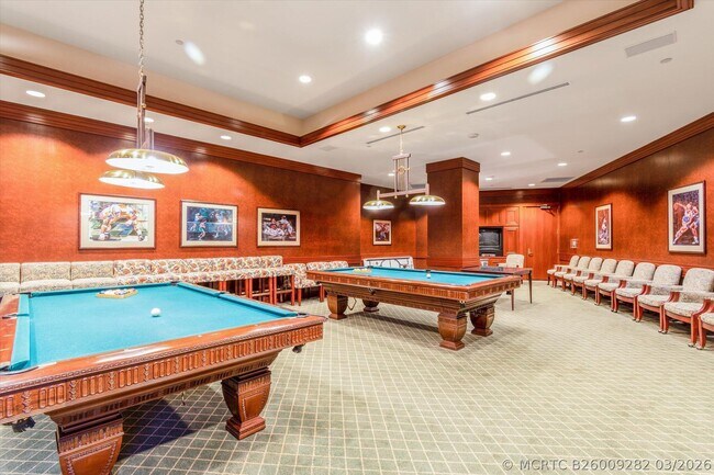 Building Photo - 3100 N Ocean Blvd
