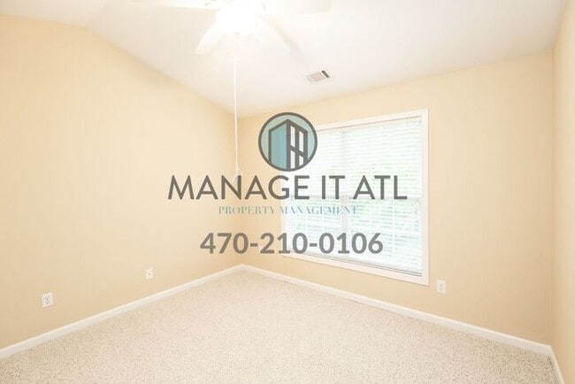 Building Photo - 3 Bedroom Townhome for Rent- Peachtree Ridge School District!