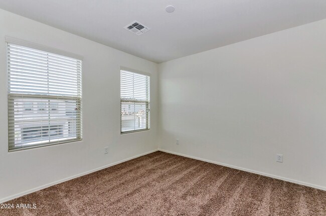 Building Photo - 4820 W Leodra Ln