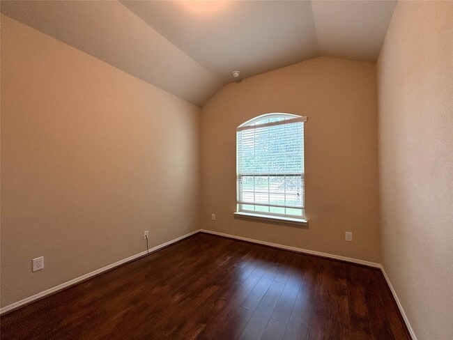 Building Photo - 3407 Daniel Falls Ln