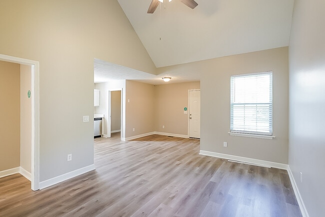 Building Photo - 920 Weeping Willow Way