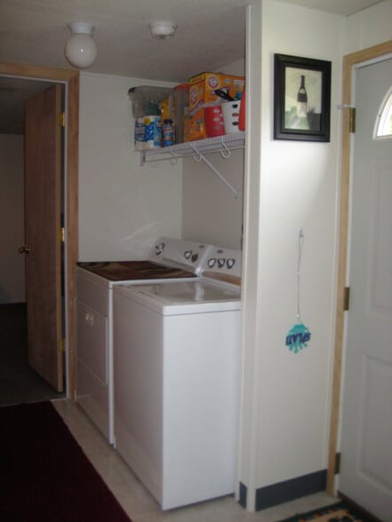 Building Photo - 7600 Heatherstone Dr