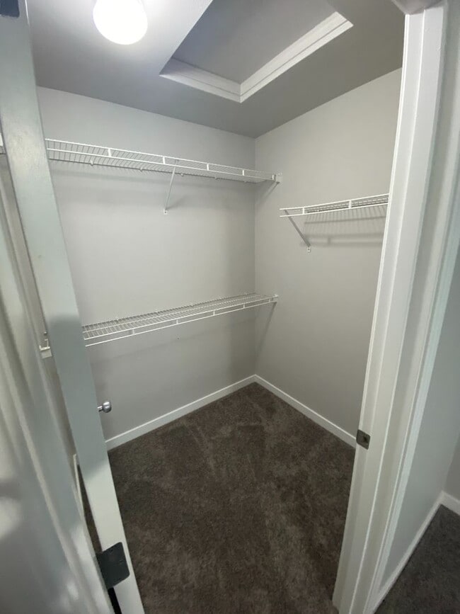 Building Photo - 2 Bedroom with a Den, 1-car oversized detached garage, DuPont Condo