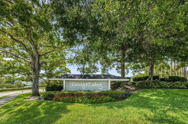 Building Photo - 240 Promenade Dr