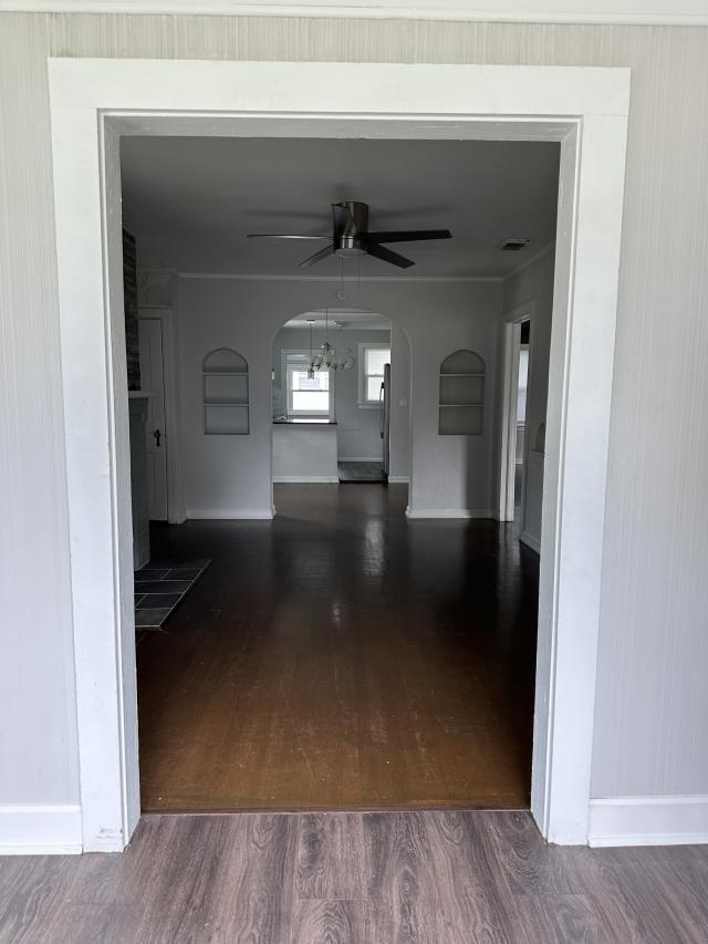 Building Photo - 3 bedroom in Jacksonville FL 32208