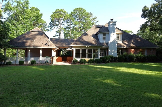 Building Photo - 1054 Ridge Rd