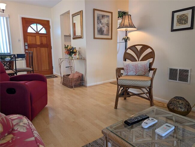 Building Photo - 1830 Restful Dr