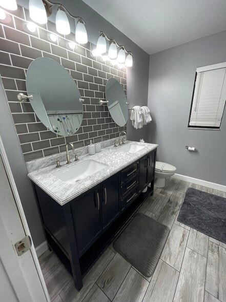 Building Photo - 1011 67th Avenue Dr W