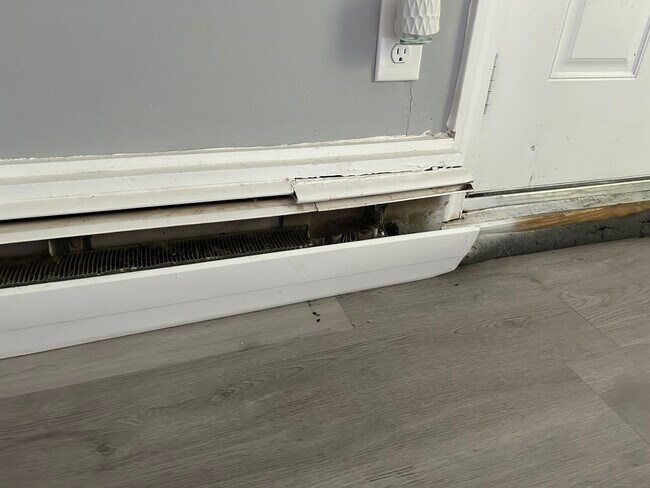 Building Photo - 58 Smith Ave