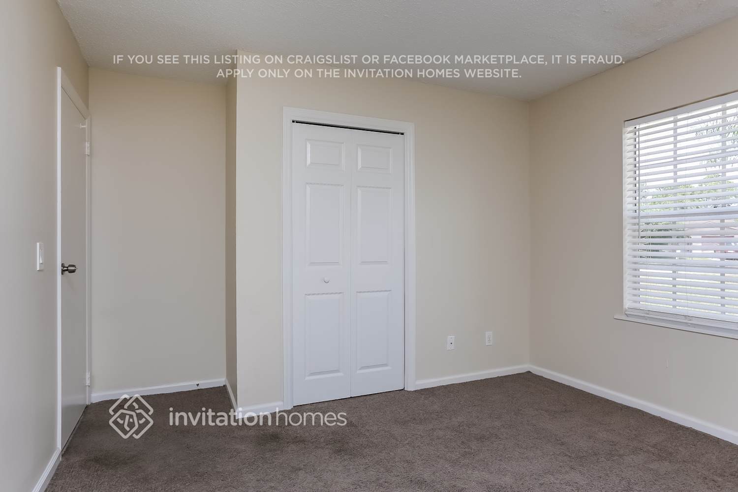 Building Photo - 514 NW Floresta Dr