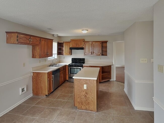 Building Photo - 7348 Ginger Snap Cove