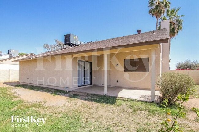 Building Photo - 6702 N 73rd Ave