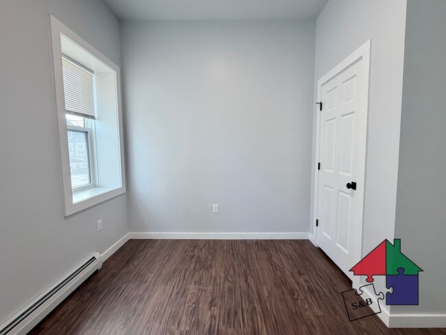 Building Photo - 33 Granite St