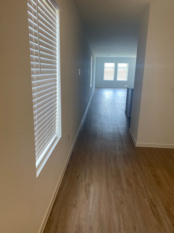 Building Photo - 3017 Pensacola Dr