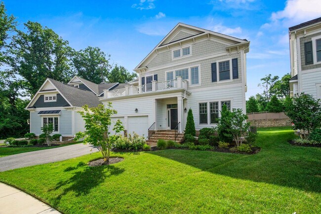 Building Photo - 5 Bed 4.5 Bath - Bethesda Single Family - ...