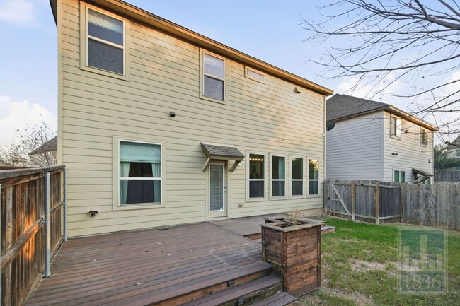 Building Photo - 13501 Metric Blvd