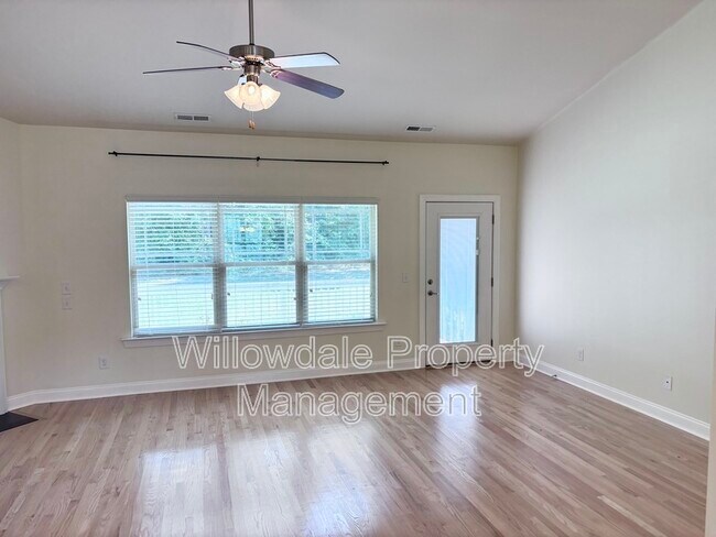 Building Photo - 76 Deep Clay Cir