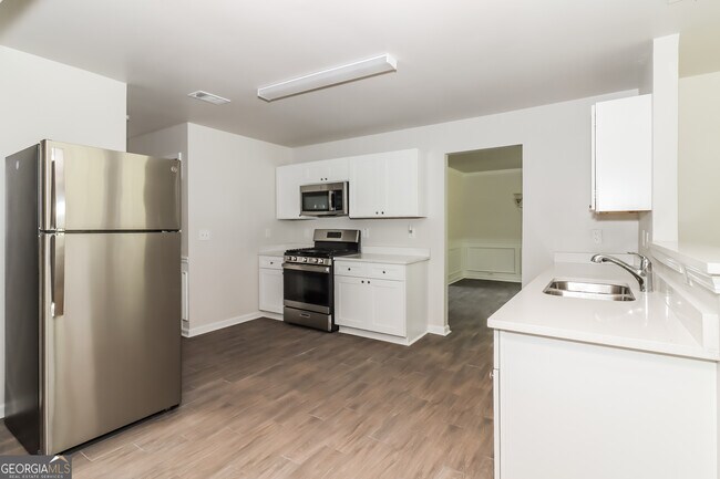 Building Photo - 2774 Elkmont Ridge SW