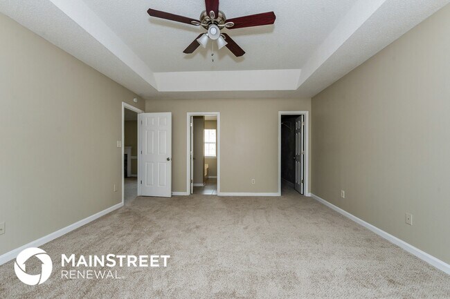 Building Photo - 205 Briarpatch Ct