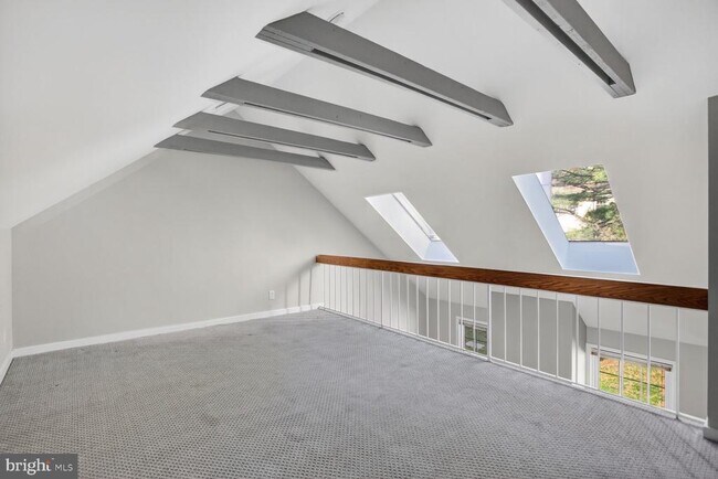 Building Photo - 8205 Grubb Rd