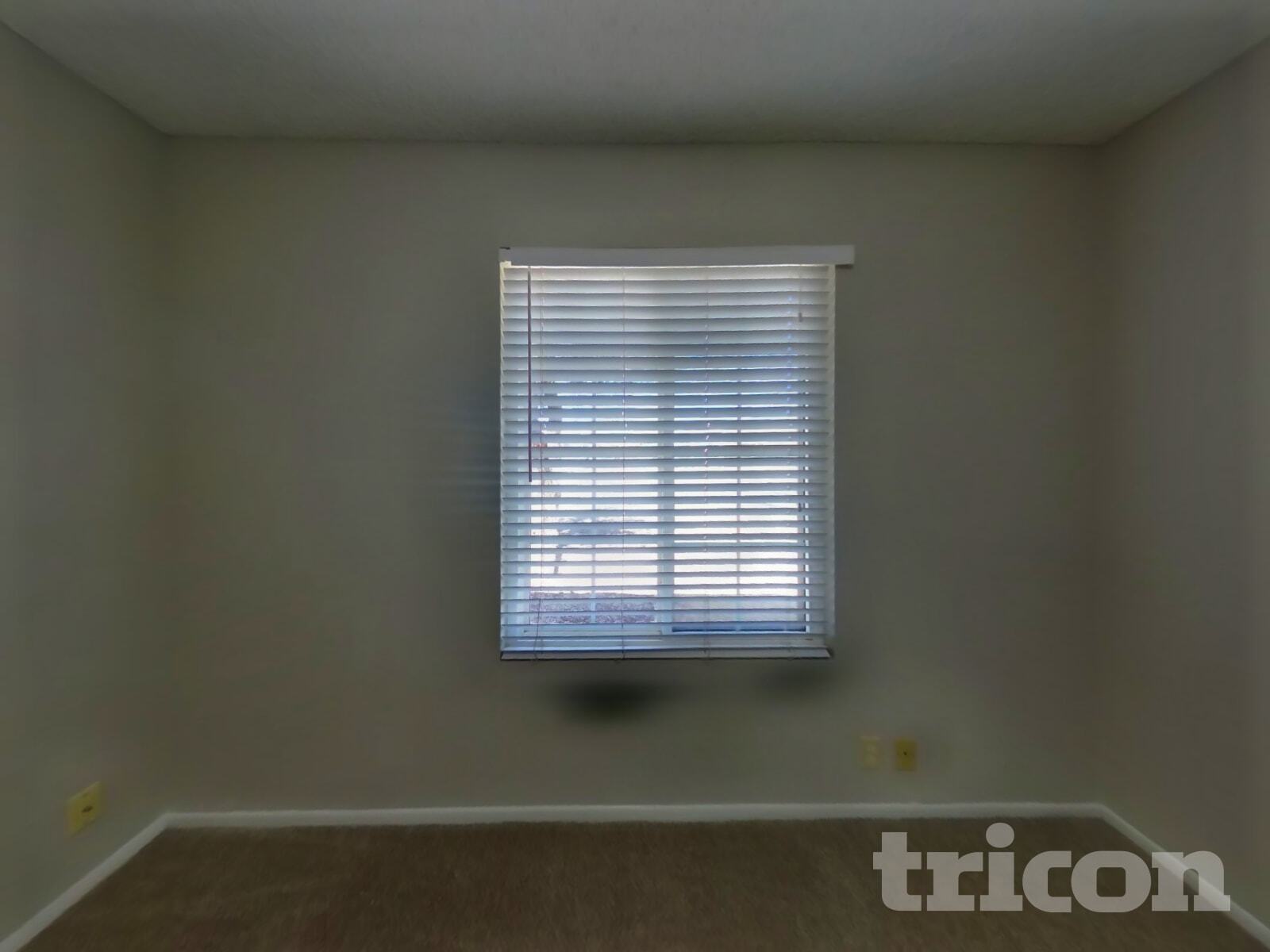 Building Photo - 313 W Nopal Pl