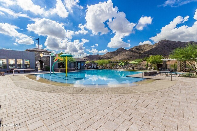 Building Photo - 21188 W Almeria Rd