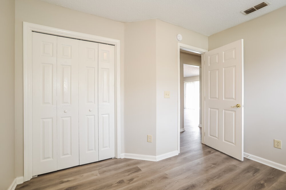 Building Photo - 3183 Olde Sutton Parke Dr