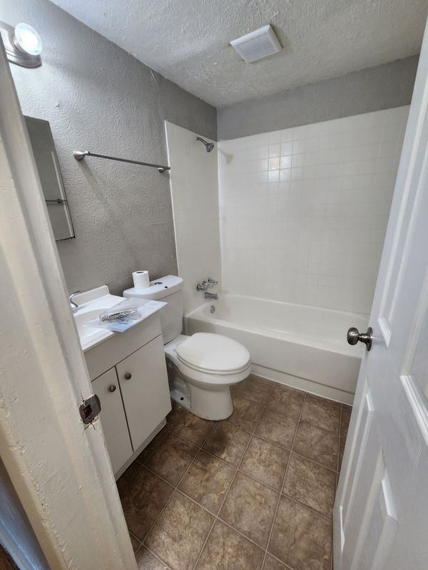 Building Photo - 7095 W 13th Ave