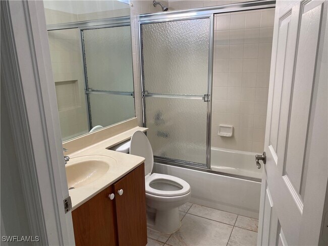 Building Photo - 15270 Summit Pl Cir