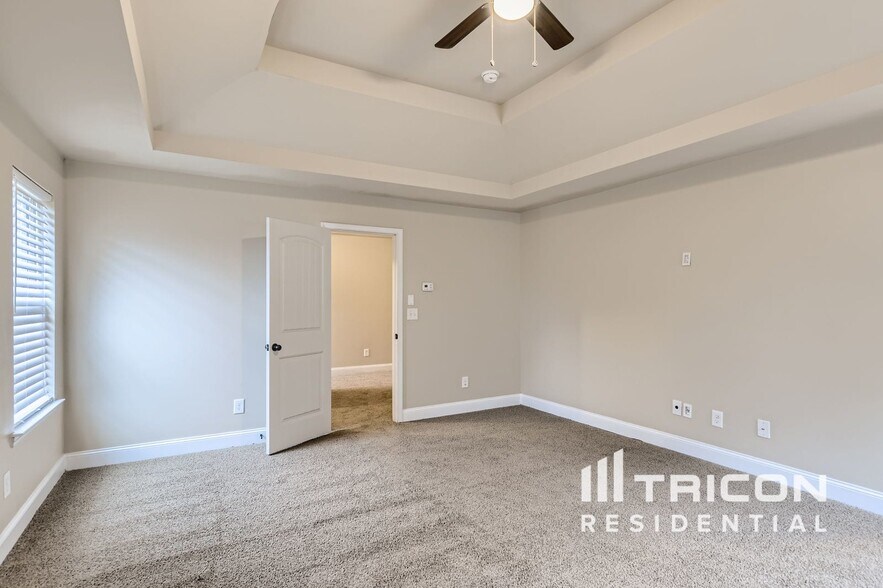 Building Photo - 239 Huntleigh Chase Dr
