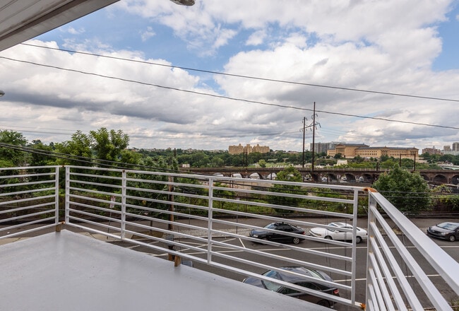 Center City Views from the great deck - 637 N 32nd St