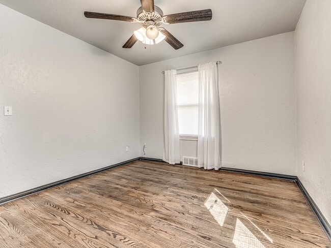 Building Photo - 2615 NW 63rd St