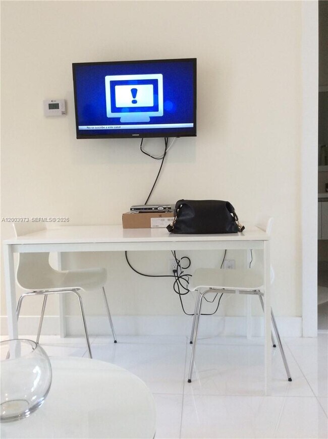 Building Photo - 6416 NW 104th Path