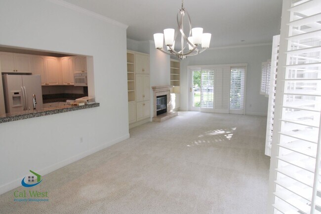Building Photo - $5,295 - Elegant 3br / 2ba Condo in 55+ Lo...