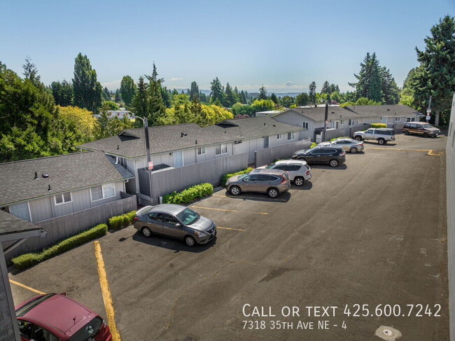 Building Photo - 7318 35th Ave NE