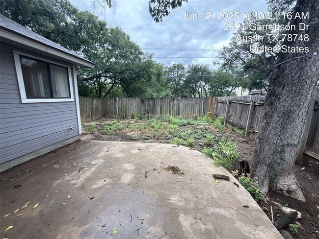 Building Photo - 2619 Garrettson Dr