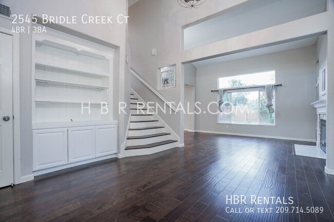 Building Photo - 2545 Bridle Creek Ct