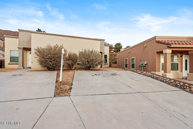 Building Photo - 4716 Pistolero Ln