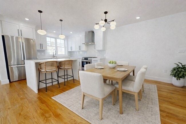 Building Photo - 73A Trowbridge St