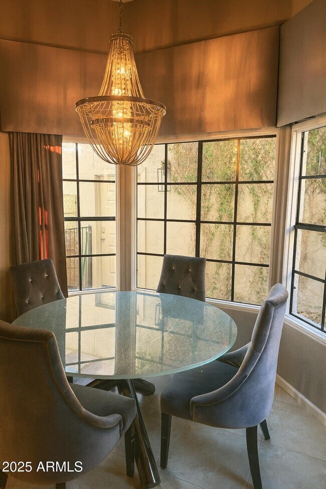 Building Photo - 8100 E Camelback Rd