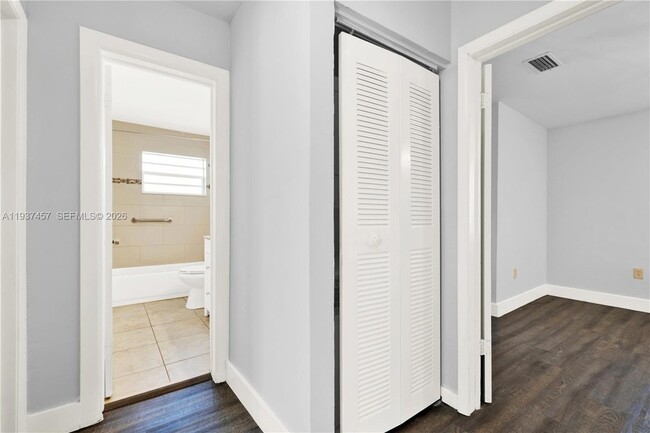 Building Photo - 20537 SW 92nd Ct