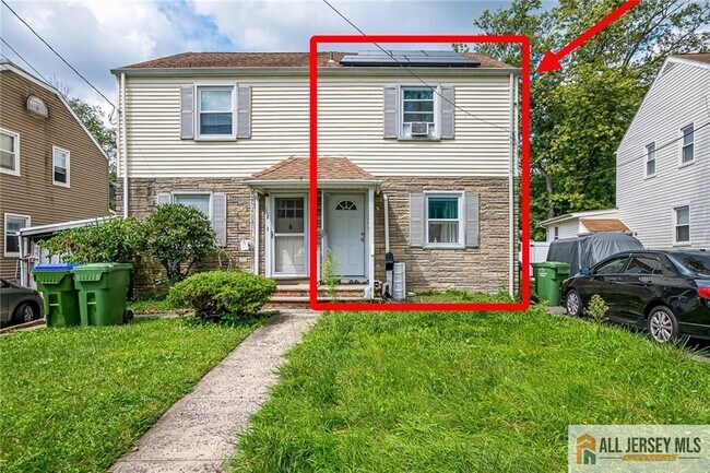 Building Photo - 120 MacArthur Dr