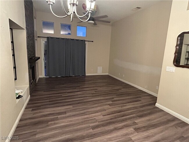 Building Photo - 8148 Tone St