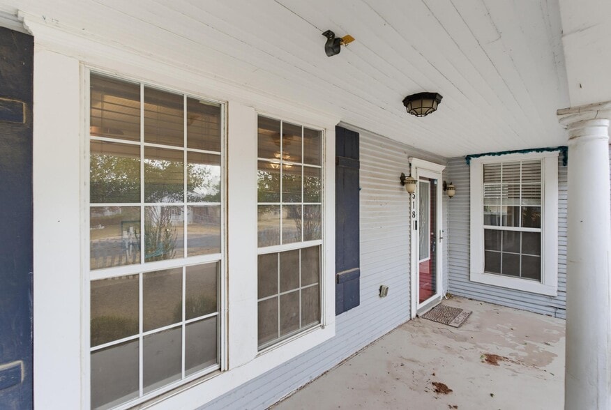 Building Photo - 1518 N 17th St