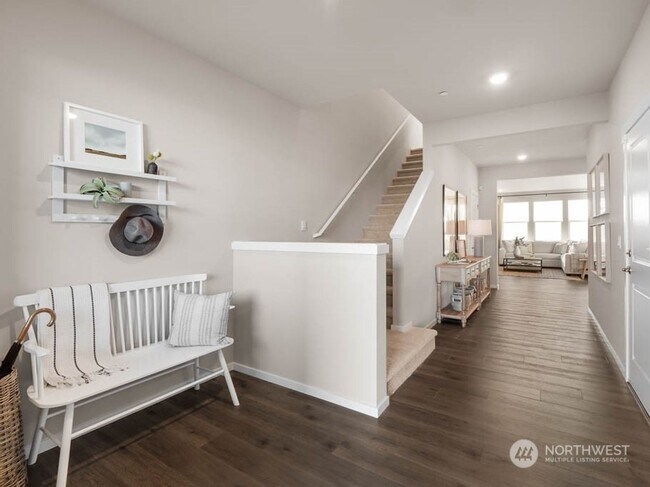 Building Photo - 18734 Lipoma Pl E