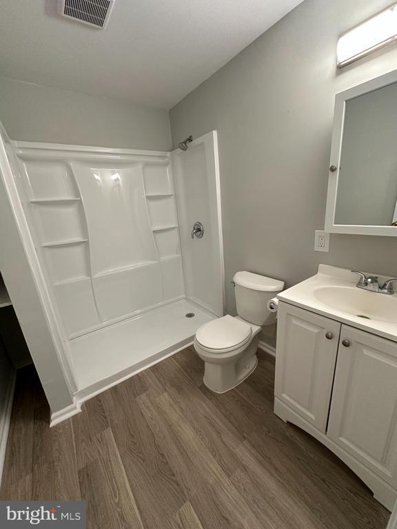 Building Photo - 4031 Forest Valley Rd